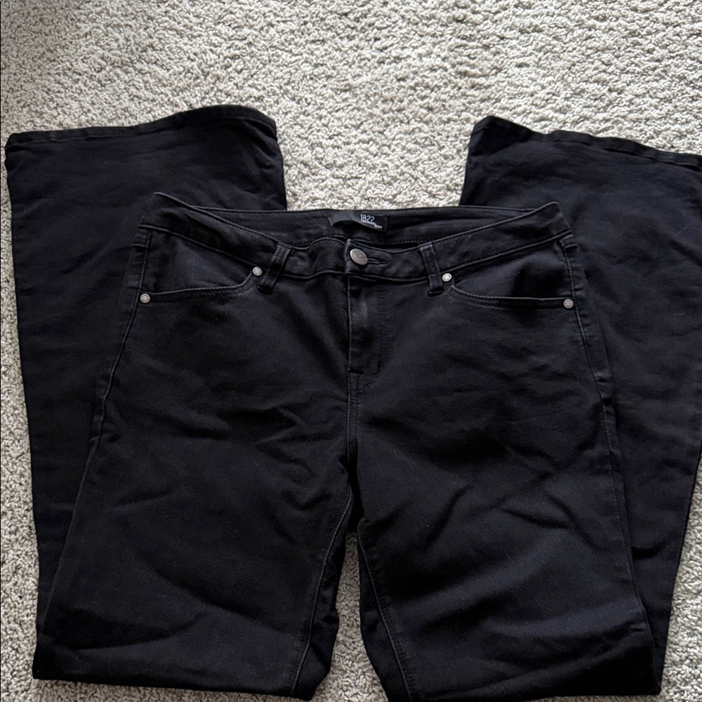 1822 Denim Black Flare Jeans